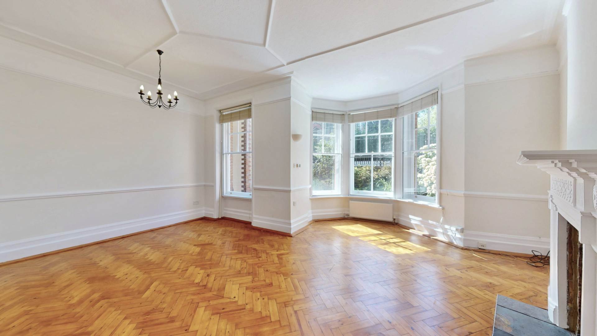 Southwood Lane, Highgate, Image 2