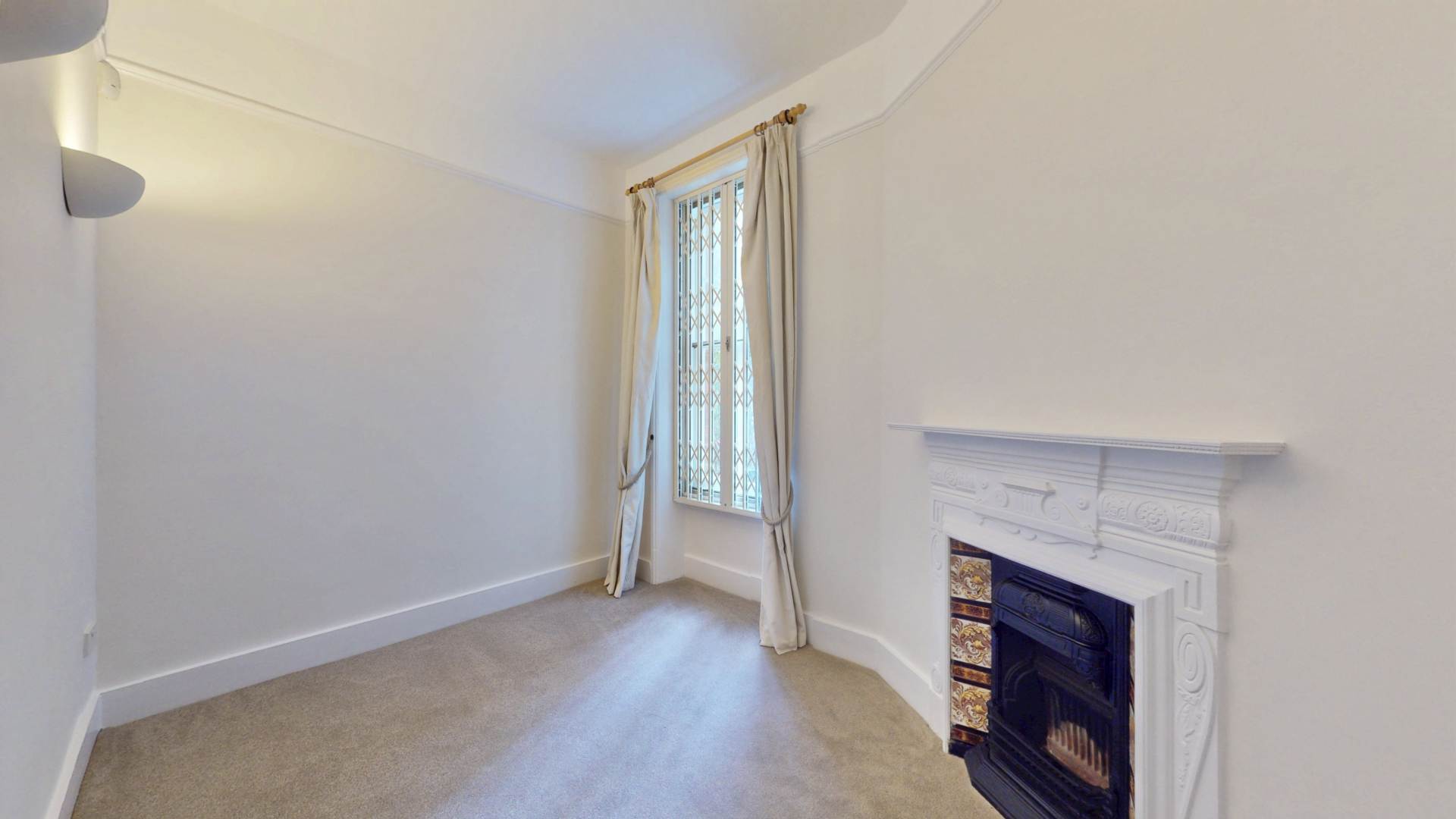 Southwood Lane, Highgate, Image 7