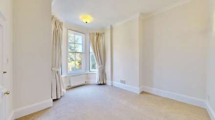 Southwood Lane, Highgate, Image 5