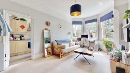 Milton Park, Highgate, N6, Image 8