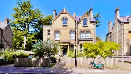 Property For Rent Bishopswood Road, Highgate, London