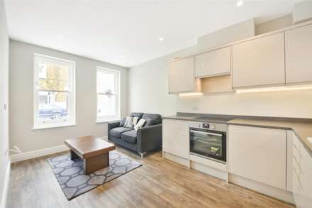 1 Bedroom Flat, Waterlow Road, Archway, N19