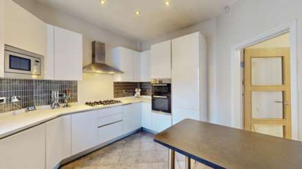 South Grove, Highgate, N6, Image 13