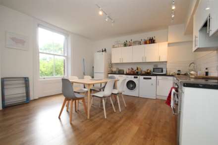 Property For Rent Bishopswood Road, Highgate, London