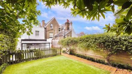 Holmesdale Road, Highgate, N6, Image 4