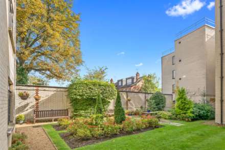 North Hill, Highgate, N6, Image 2