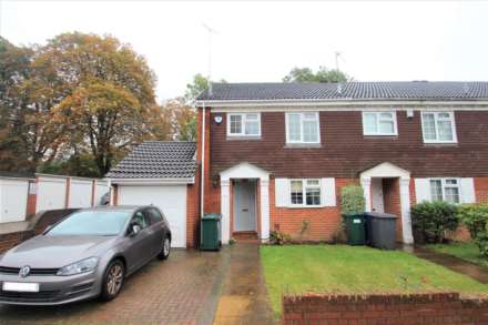 Property For Rent Mossborough Close, North Finchley, London