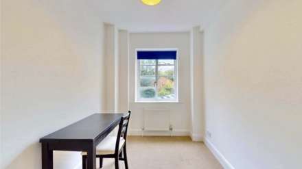 Hornsey Lane, Highgate, N6, Image 13