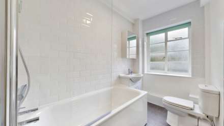 Hornsey Lane, Highgate, N6, Image 6