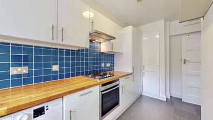 Hornsey Lane, Highgate, N6, Image 9
