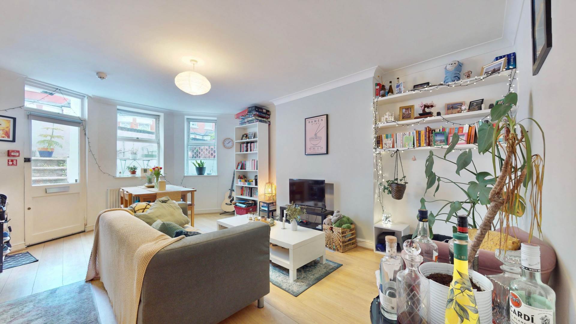 Milton Avenue, Highgate, N6, Image 1
