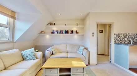 Archway Road, Highgate, N6, Image 11