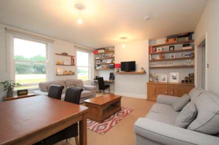 Hornsey Lane, Highgate, N6, Image 2