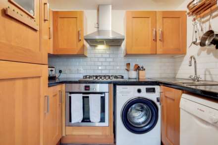 Hornsey Lane, Highgate, N6, Image 3