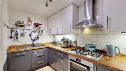 Milton Road, Highgate, N6, Image 6