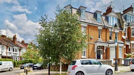 Milton Road, Highgate, N6, Image 12