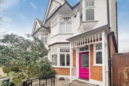 4 Bedroom House, Springcroft Avenue, East Finchley, N2