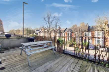 Archway Road, Highgate, N6, Image 2