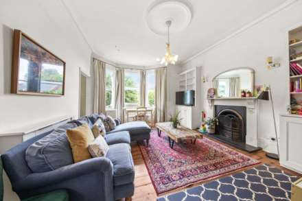 Property For Sale Cromwell Avenue, Highgate, London