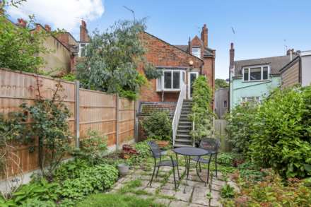 Cromwell Avenue, Highgate, N6, Image 12