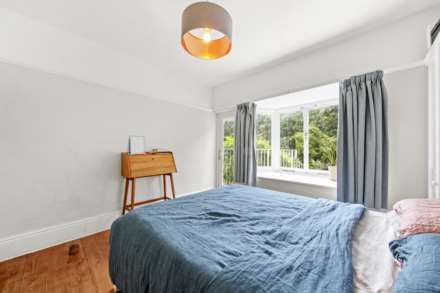 Cromwell Avenue, Highgate, N6, Image 13