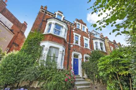 Cromwell Avenue, Highgate, N6, Image 3