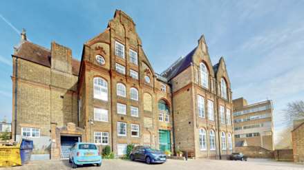 Property For Sale Highgate Hill, Archway, London