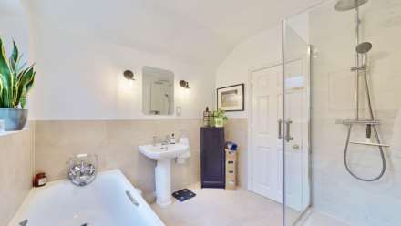 Winchester Place, Highgate, N6, Image 7