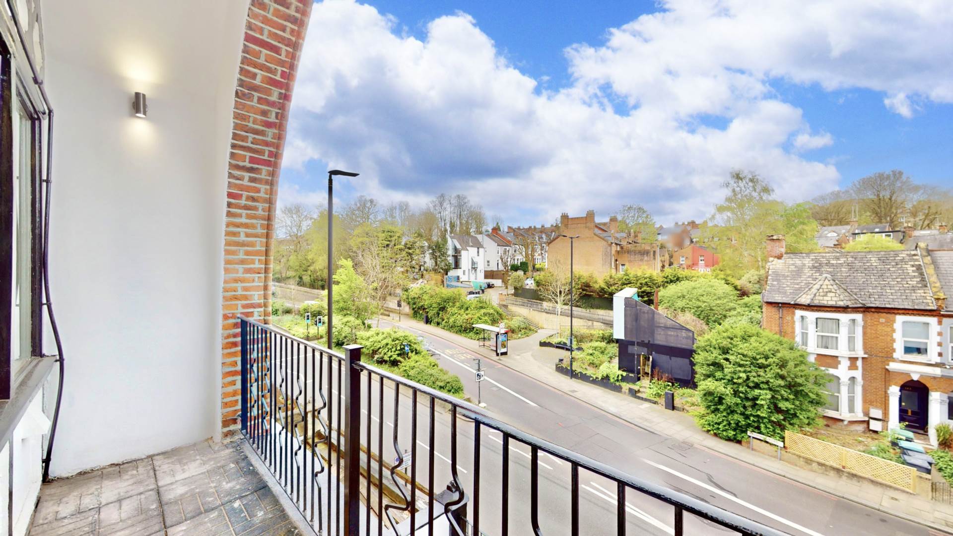 Archway Road, Highgate, N6, Image 2