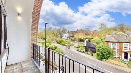 Archway Road, Highgate, N6, Image 2