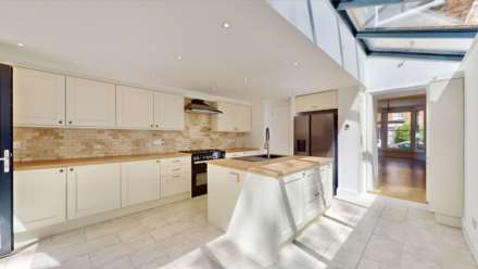 Holmesdale Road, Highgate, N6, Image 16