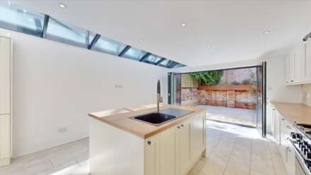 Holmesdale Road, Highgate, N6, Image 17
