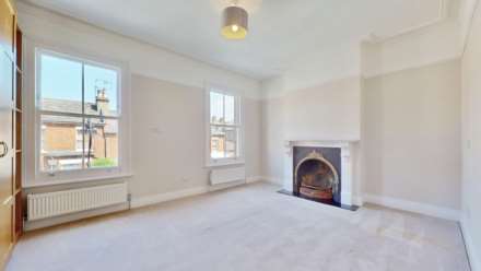 Holmesdale Road, Highgate, N6, Image 4