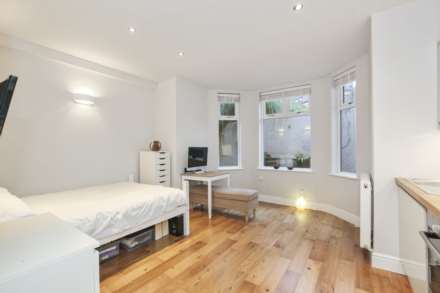 Stanhope Road, Highgate, N6, Image 2