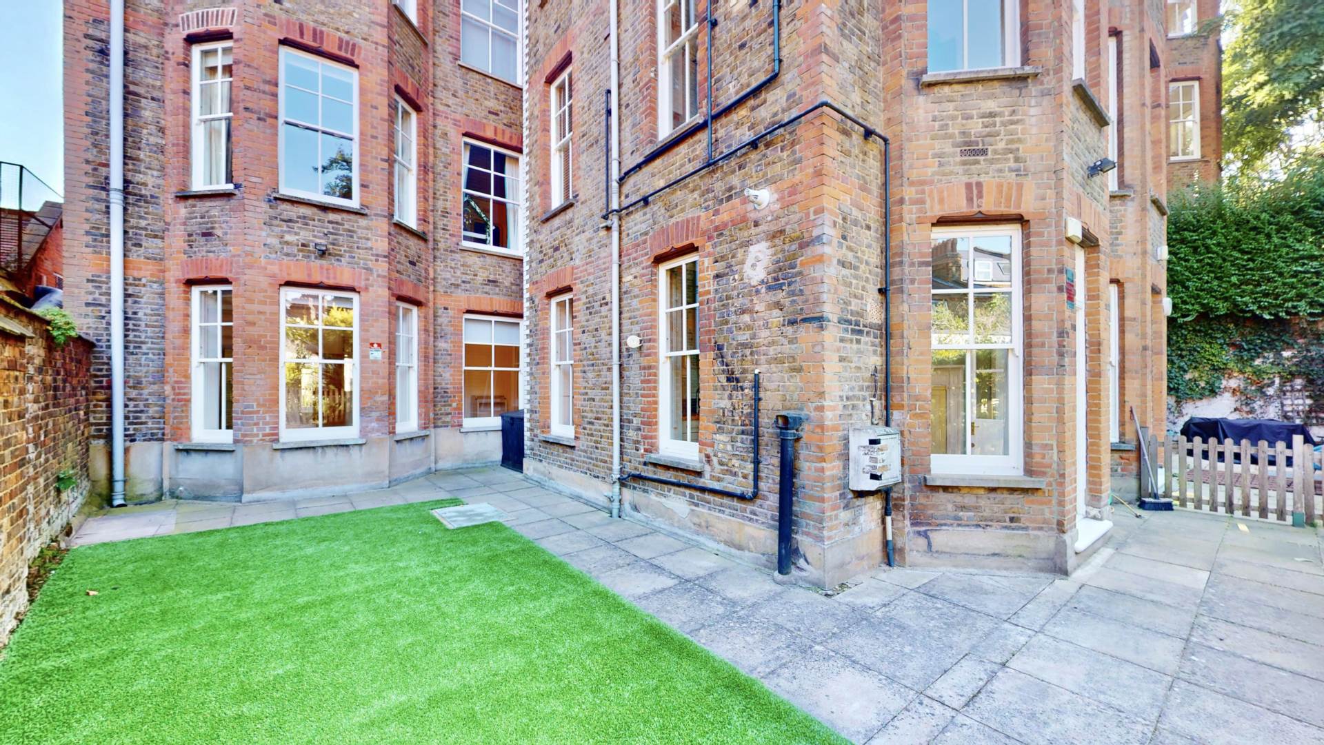 Jacksons Lane, Highgate, N6, Image 11