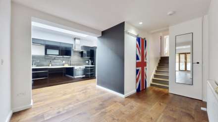 Archway Road, Highgate, N6, Image 3
