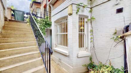 Northwood Road, Highgate, N6, Image 12
