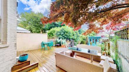 Hornsey Lane Gardens, Highgate, N6, Image 14
