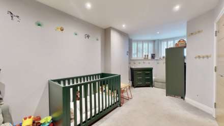 Hornsey Lane Gardens, Highgate, N6, Image 6