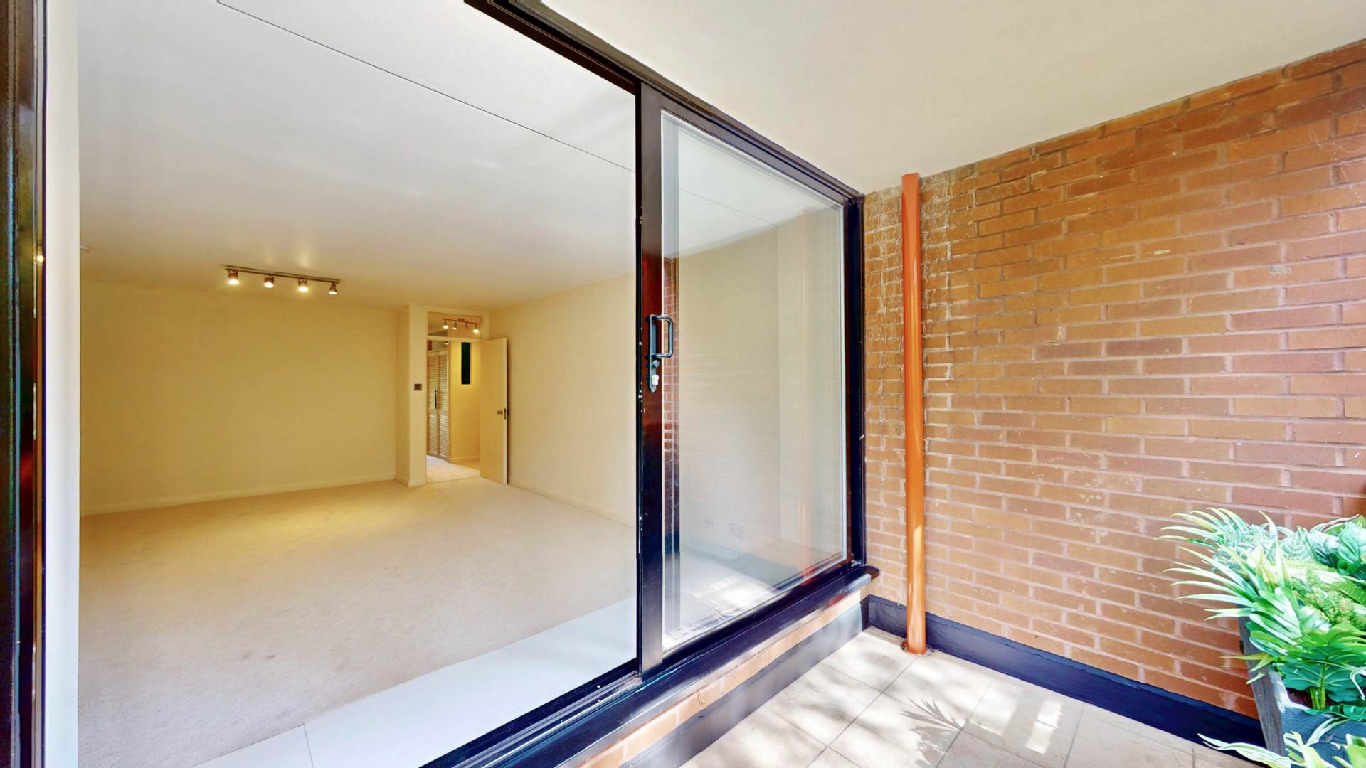 Hornsey Lane, Highgate, N6, Image 3