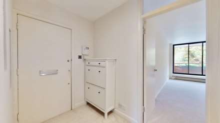 Hornsey Lane, Highgate, N6, Image 9