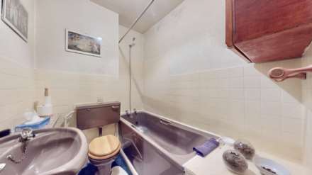 Hornsey Lane, Highgate, N6, Image 5