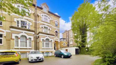 2 Bedroom Flat, Hornsey Lane, Highgate, N6
