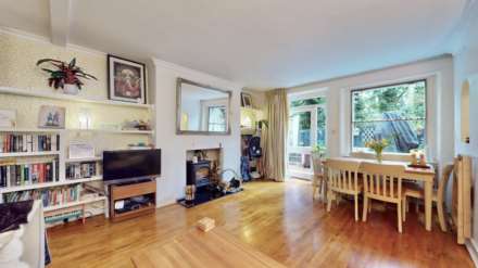 Hornsey Lane, Highgate, N6, Image 11
