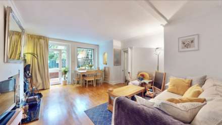 Hornsey Lane, Highgate, N6, Image 2