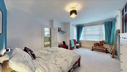 Hornsey Lane, Highgate, N6, Image 4