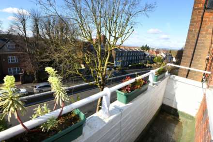 North Hill, Highgate, N6, Image 12