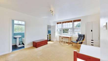 Property For Rent North Hill, Highgate, London