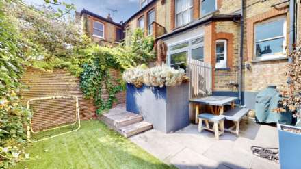Hornsey Lane, Highgate, N6, Image 5