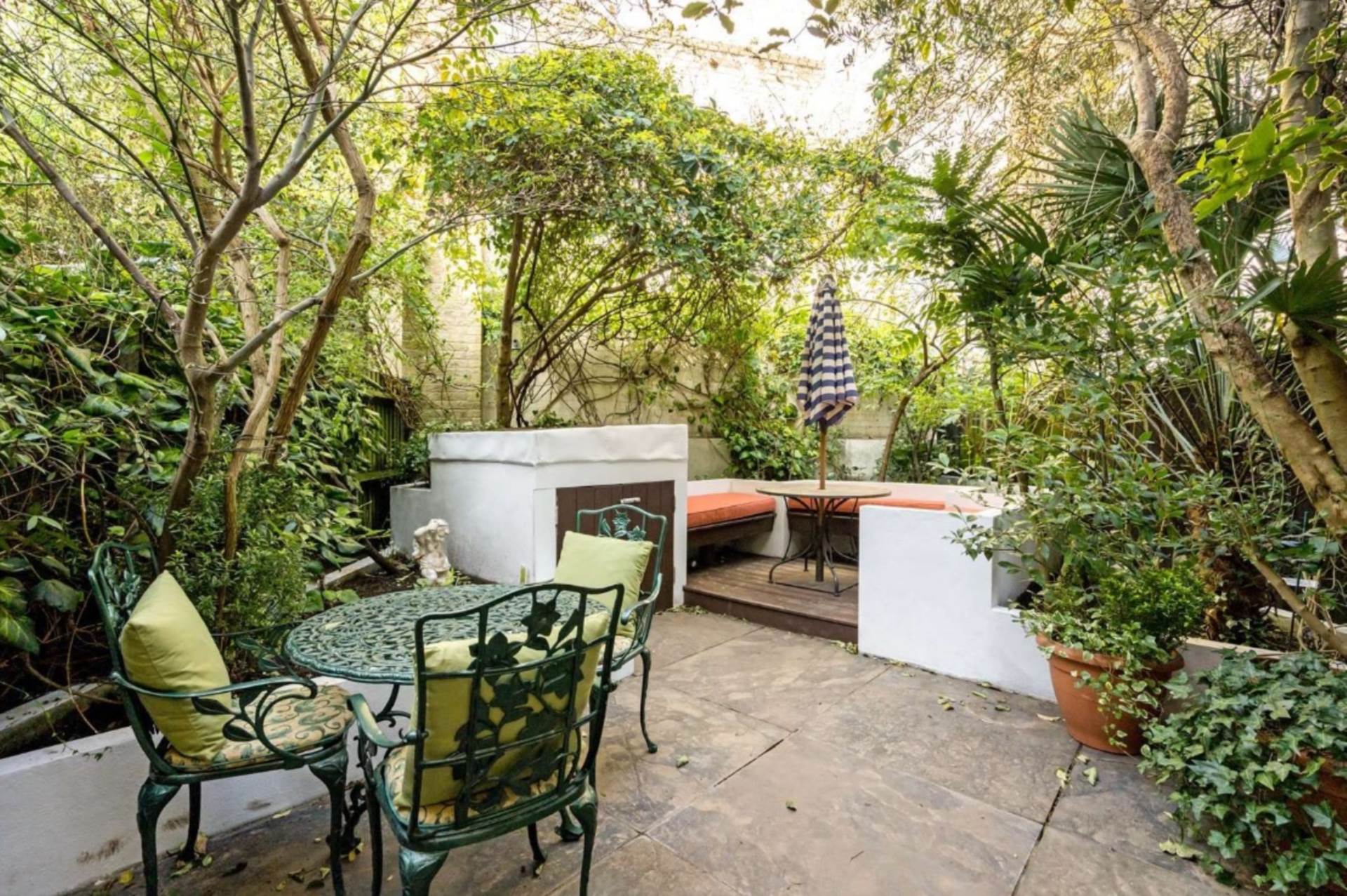 Byron Mews, Hampstead, NW3, Image 2